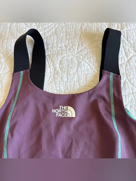 The North Face Purple & Black Movmynt Sport Bra Women’s Size Small - Picture 2 of 4